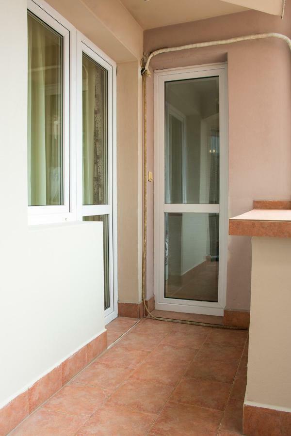 Glorious - 2-Bedroom Apartment Near Youth Hill By Flat Mаnager بلوفديف المظهر الخارجي الصورة